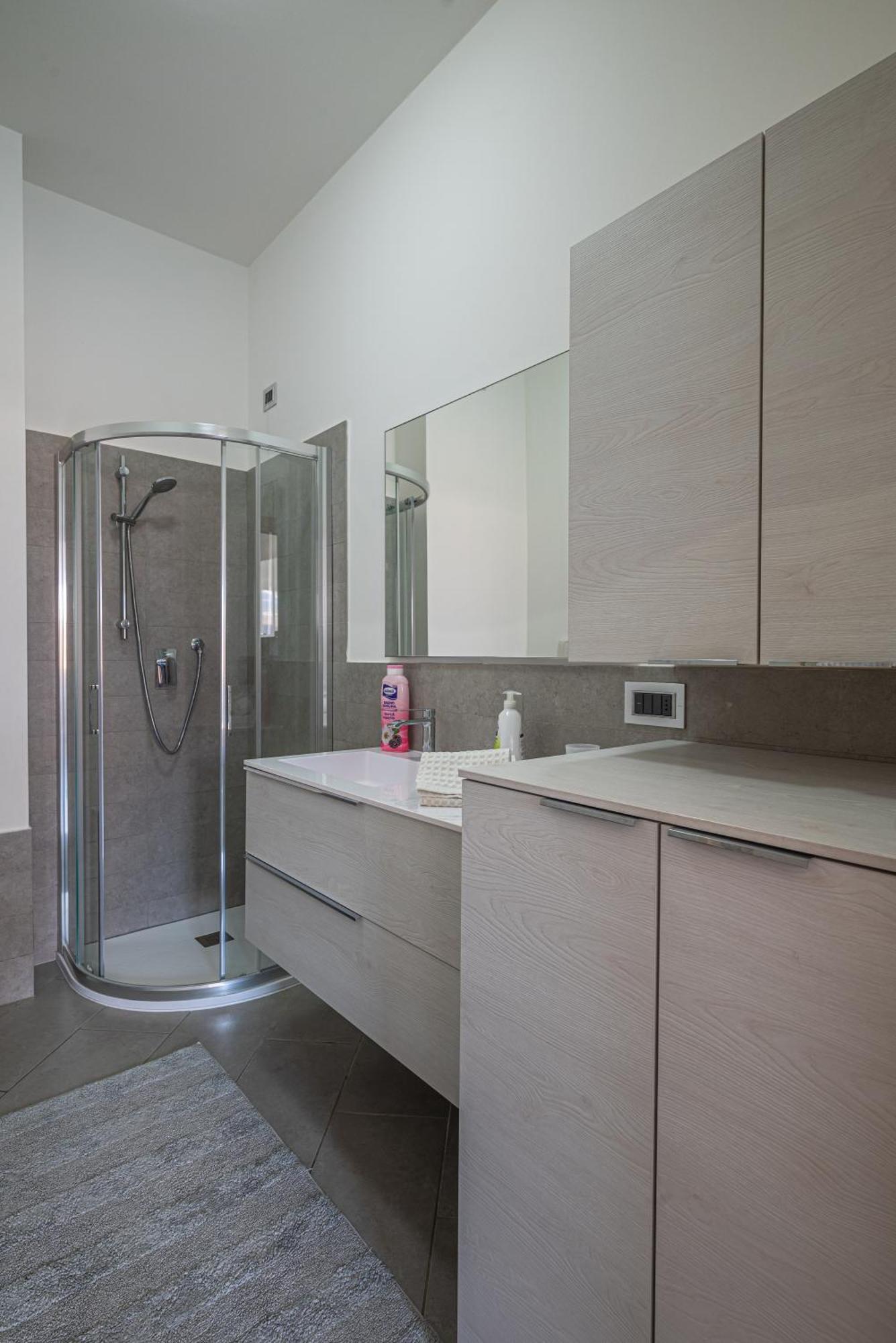 Apartamento La Comodita Del Centro ! *